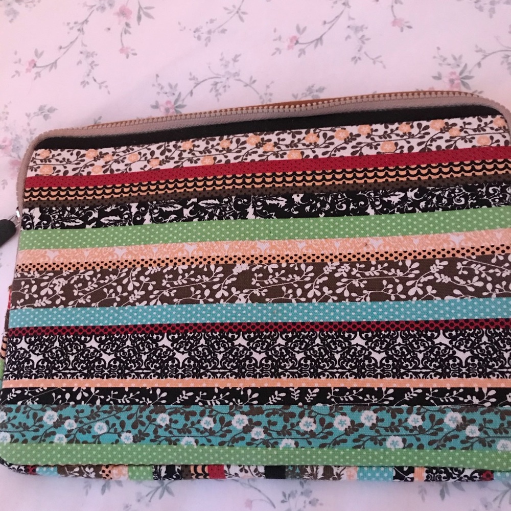 Laptop case 12x9